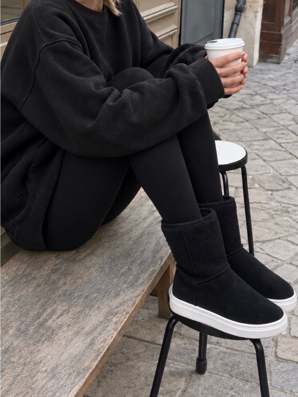 UGG Alameda Cuffable Boots Black White Soles Cozy Winter Street Style US 7